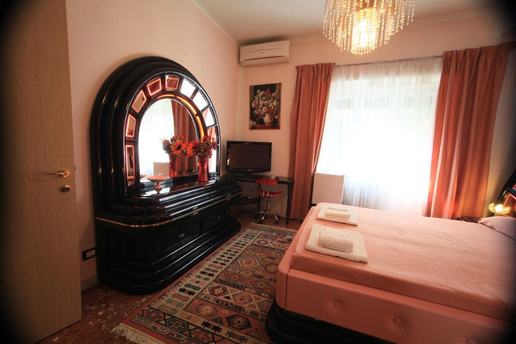 Bed and Breakfast Beauty Moon Roma Habitación foto